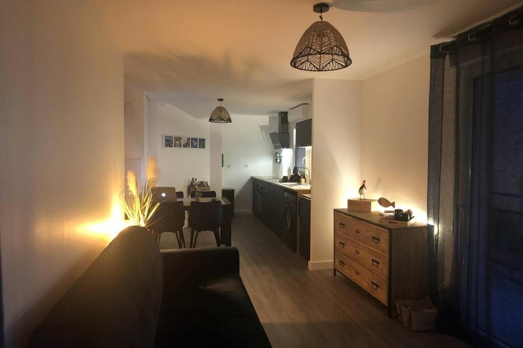 Appartement, Confort, Parking, Terrasse Dinan Extérieur photo